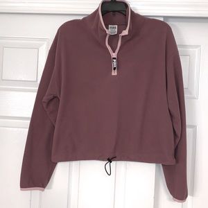 Cozy VS PINK cropped fleece!